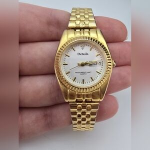 Vintage Details Watch